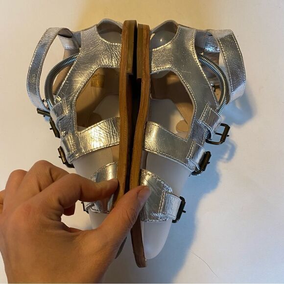 H By Hudson London Silver leather strappy buckle gladiator sandals -40/US 9 - Picture 3 of 13